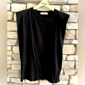 Frankie Shop brand new Eva muscle tee in black medium